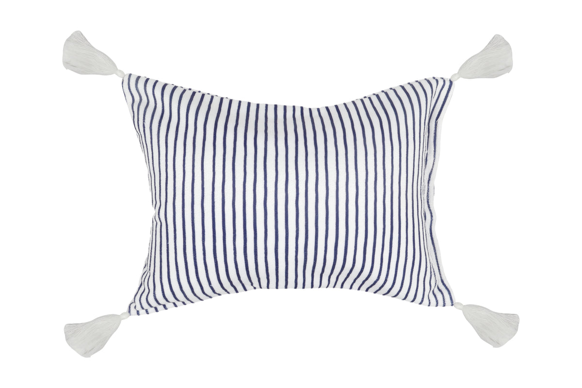 Mediterranean Inflatable Beach Pillow With Tassels , PVC Insert, Water Resistant