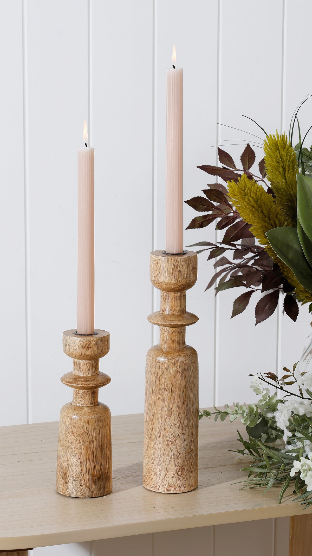 Natural Mango Wood Candle Holder - 20cm Andi design for a warm, inviting ambiance