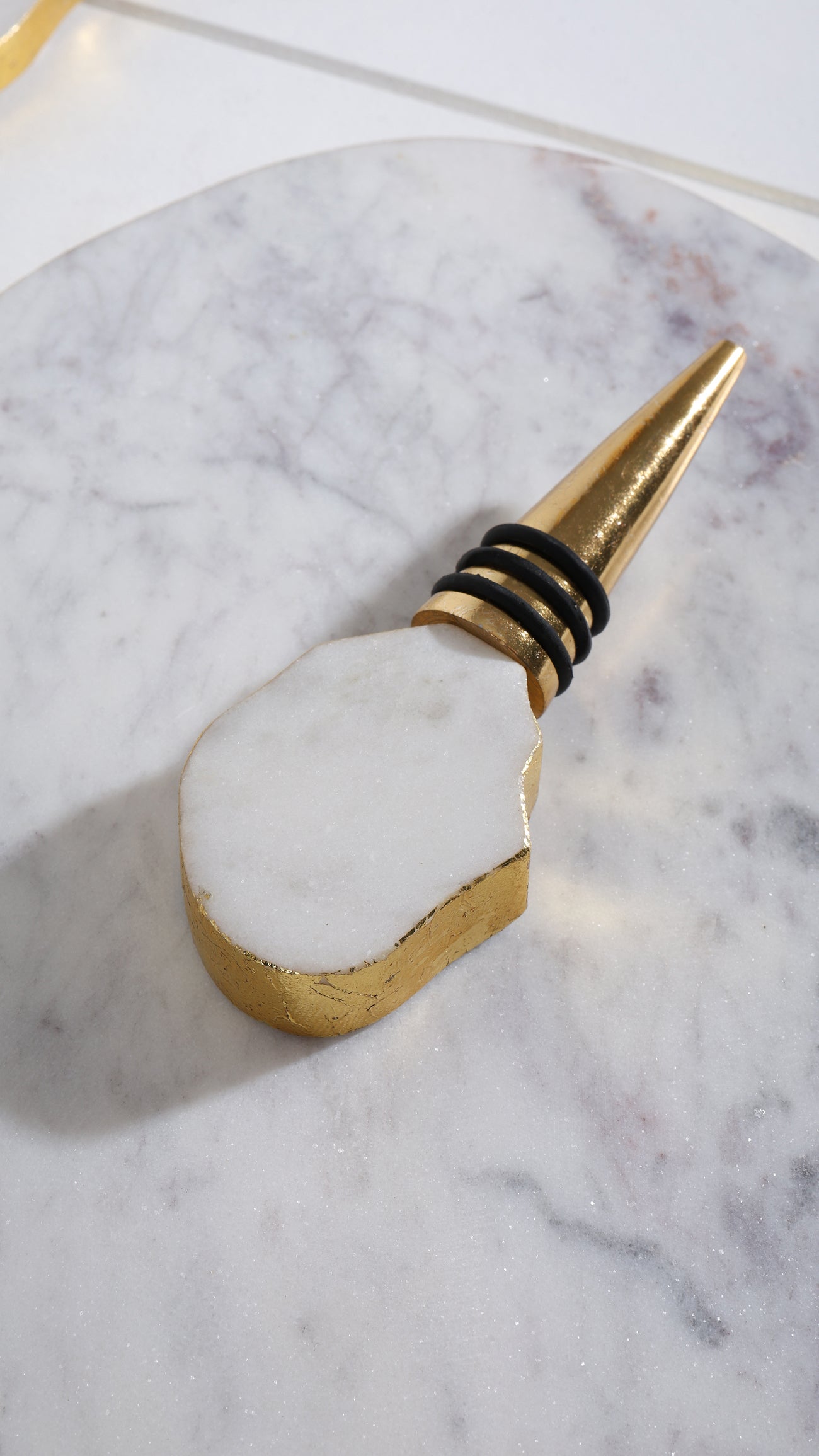 WOLCOTT MARBLE WINE STOPPER WITH GOLD FOIL