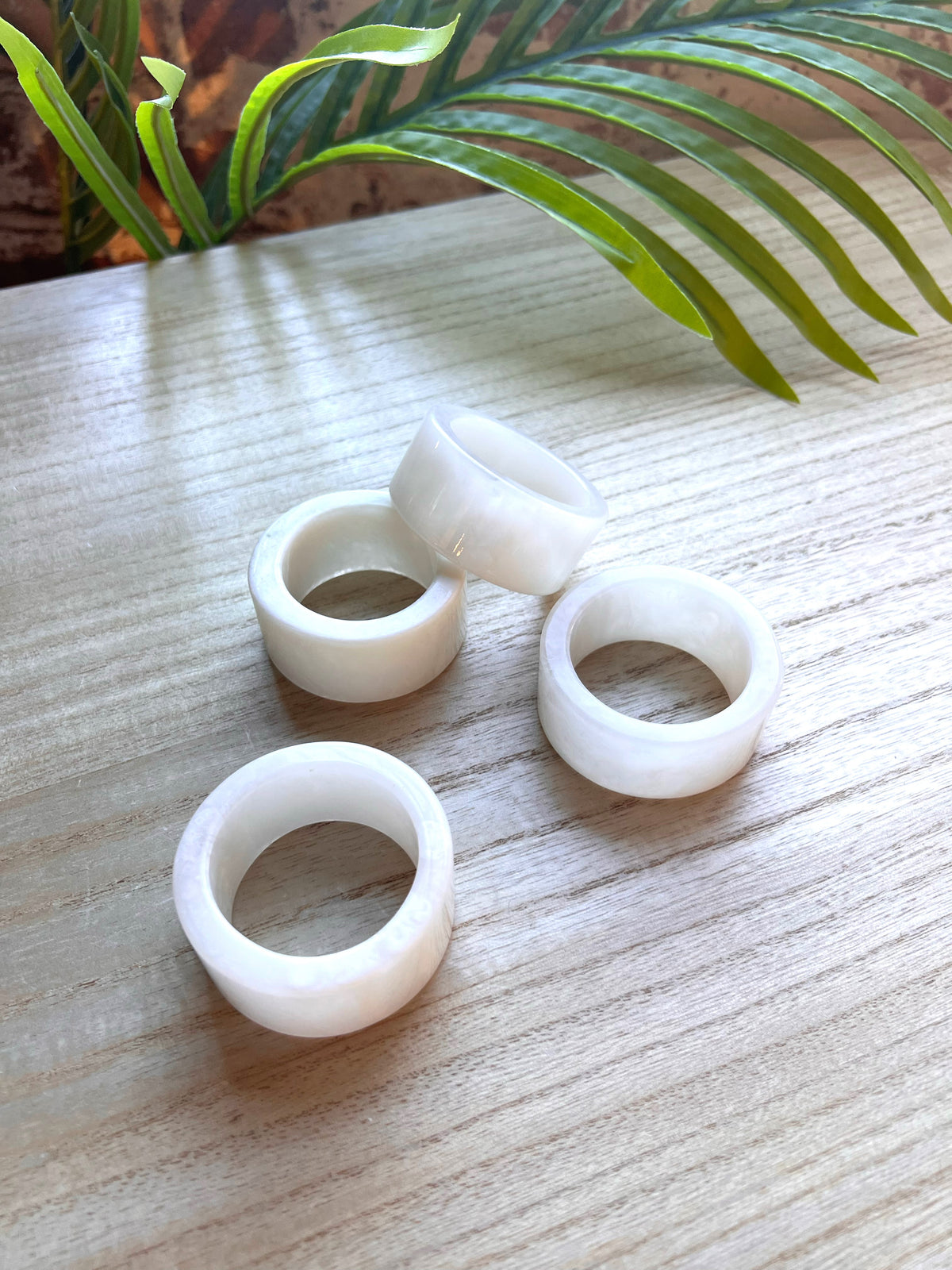 Ophelia Set of 4 Resin Napkin Rings - Pearl