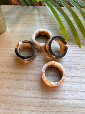 Ophelia Set of 4 Resin Napkin Rings - Amber