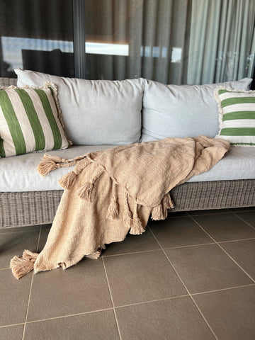 Neo Cotton Throw With Giant Tassels Nude