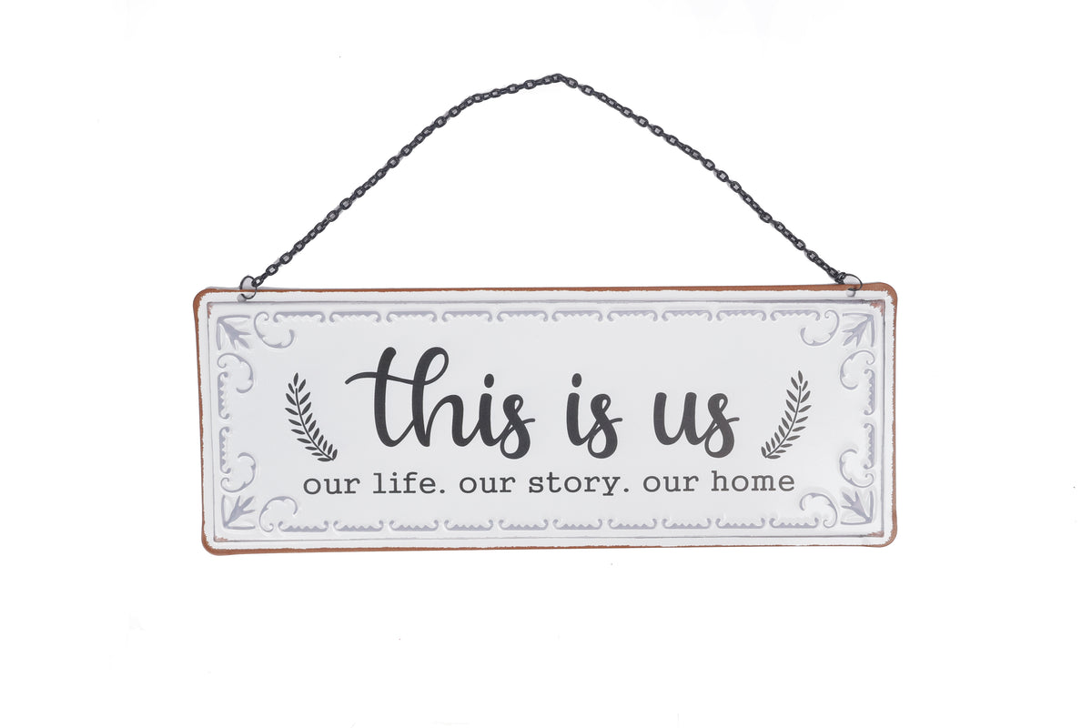 THIS IS US METAL HANING PLAQUE 37CM